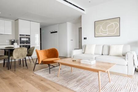 ShyTower 2 Bedroom Apartment in London